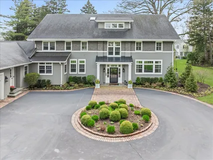 $4,500,000 | 140 Birch Street, Winnetka, IL 60093