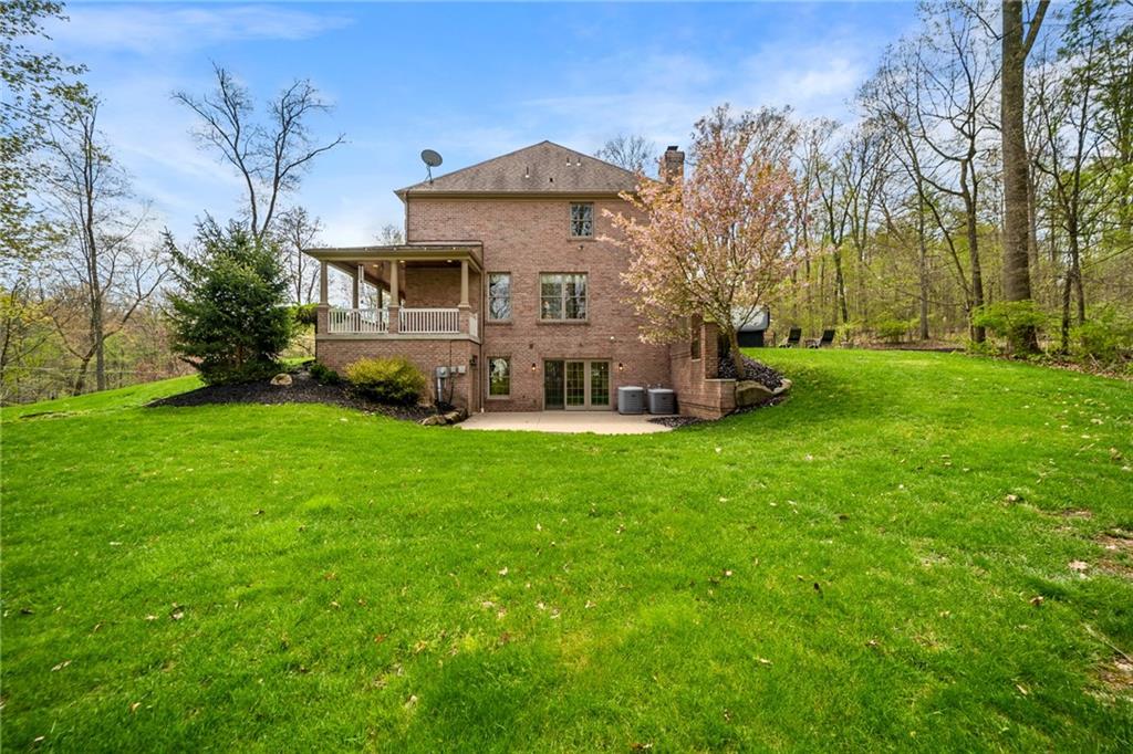 248 Hespenheide Road Mars, PA 16046 - Photo 4 of 25 a front view of house with yard and green space