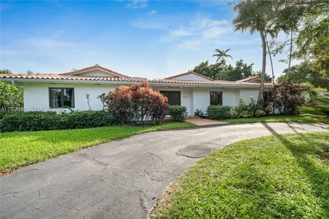 $2,385,000 | 7220 Southwest 107th Terrace, Pinecrest, FL 33156