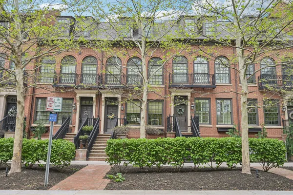 $295,000 | 282 East Gay Street, Unit G34, Columbus, OH 43215