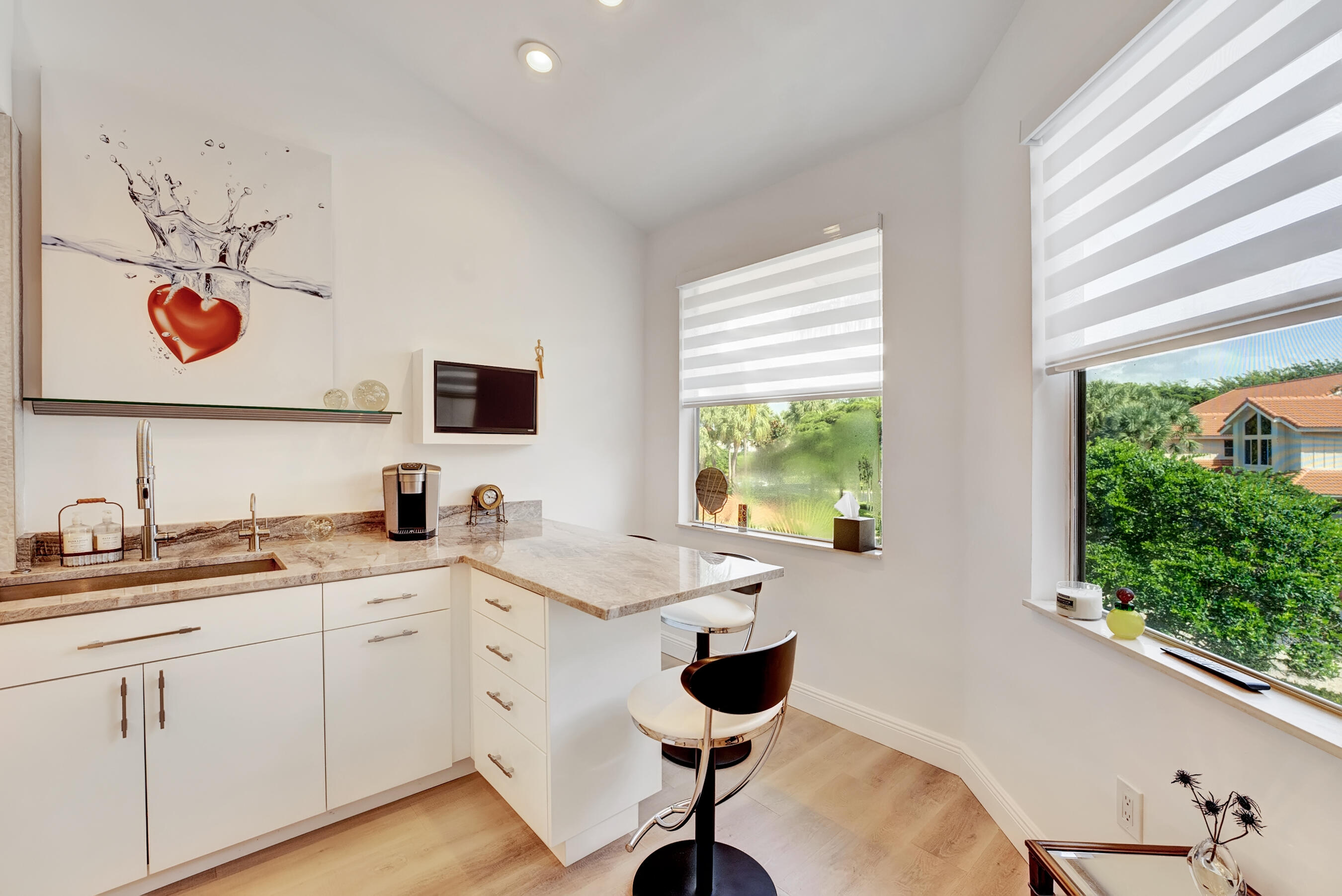 2530 Coco Plum Boulevard, Unit 1002 Boca Raton, FL 33496 - Photo 7 of 47 DSC05595