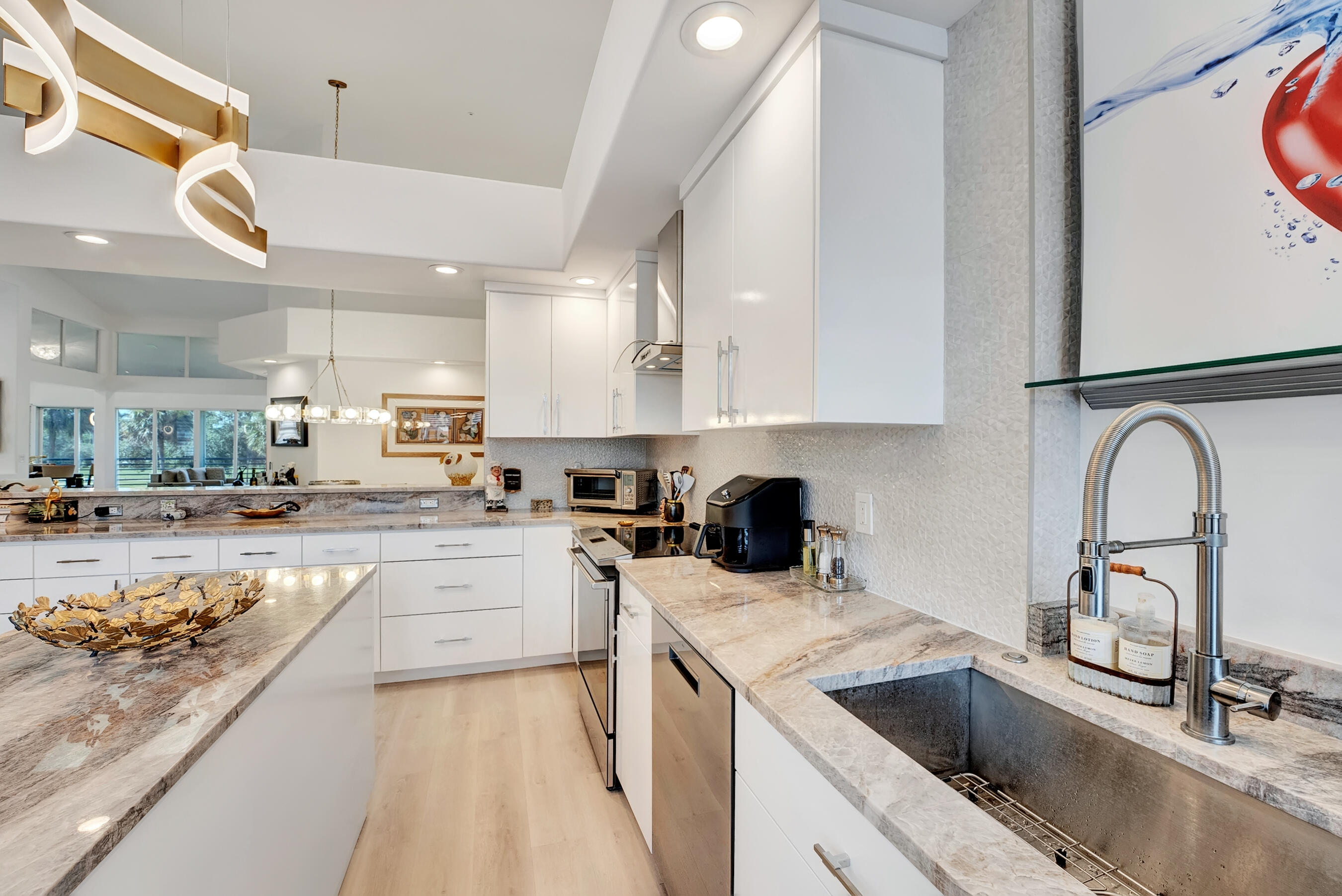 2530 Coco Plum Boulevard, Unit 1002 Boca Raton, FL 33496 - Photo 8 of 47 DSC05600