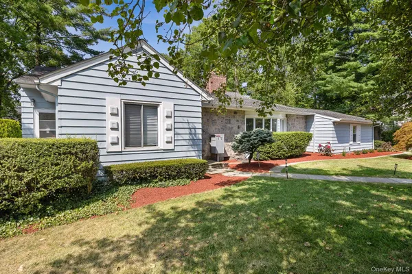 $12,000 | 372 Heathcote Road, Scarsdale, NY 10583