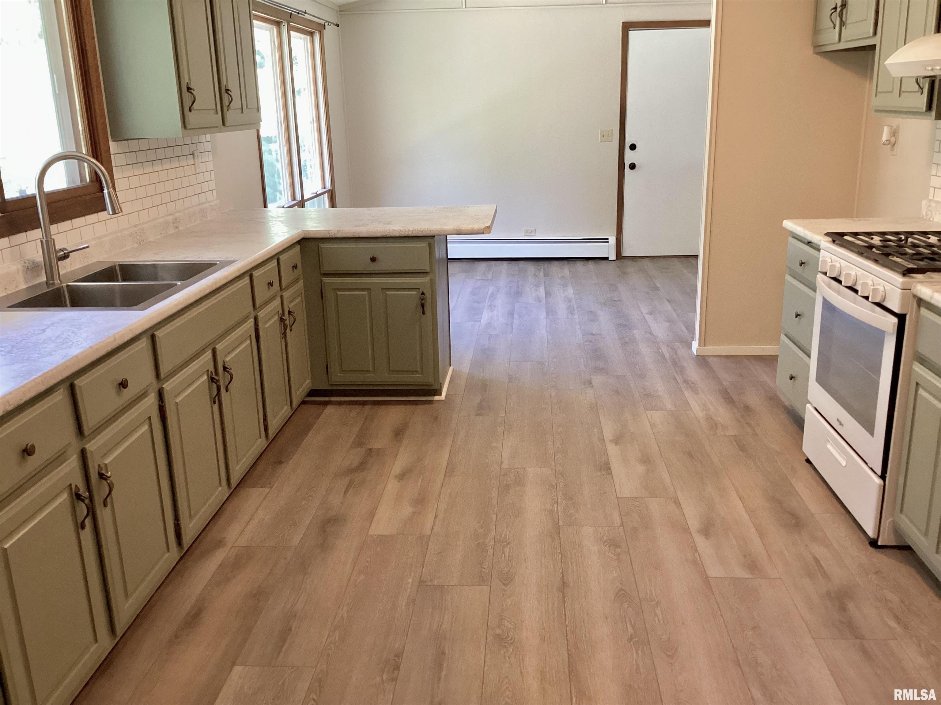 23040 East Ryer Road Farmington, IL 61531 - Photo 31 of 58