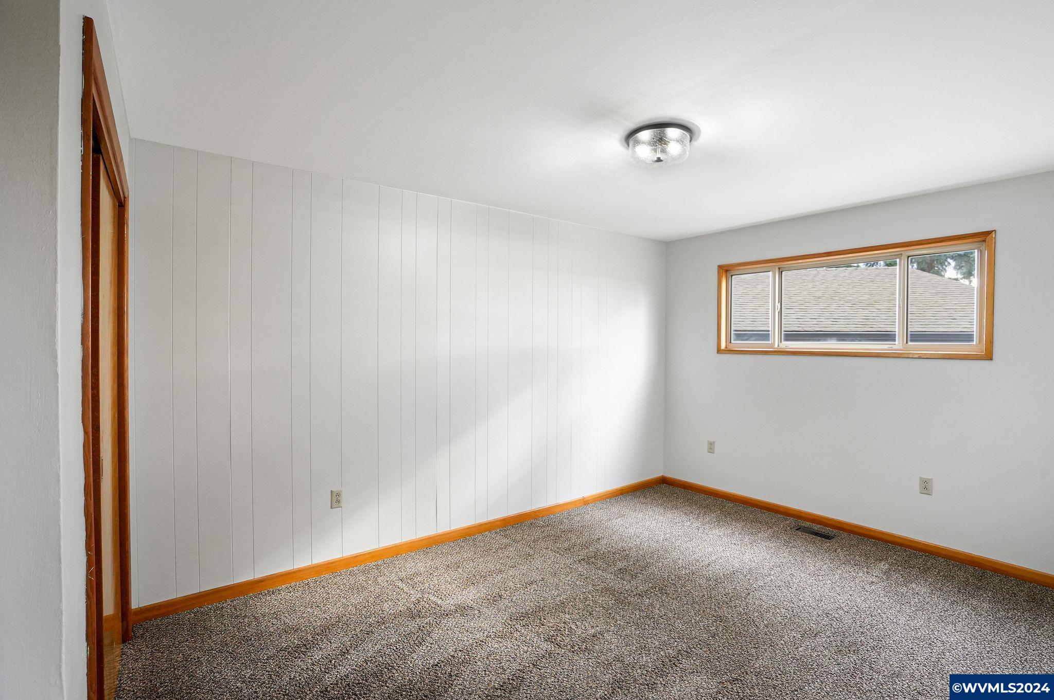 8954 Hazelgreen Road Northeast Silverton, OR 97381 - Photo 32 of 50