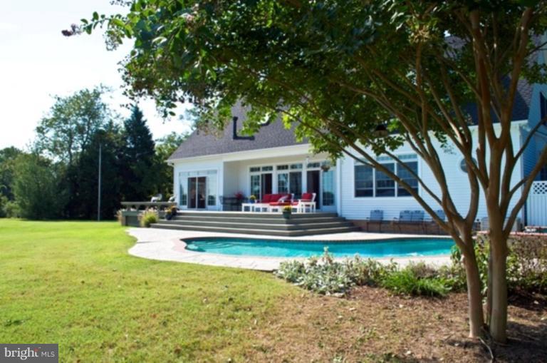 5077 Reed Road Oxford, MD 21654 - Photo 3 of 18 Swimming Pool