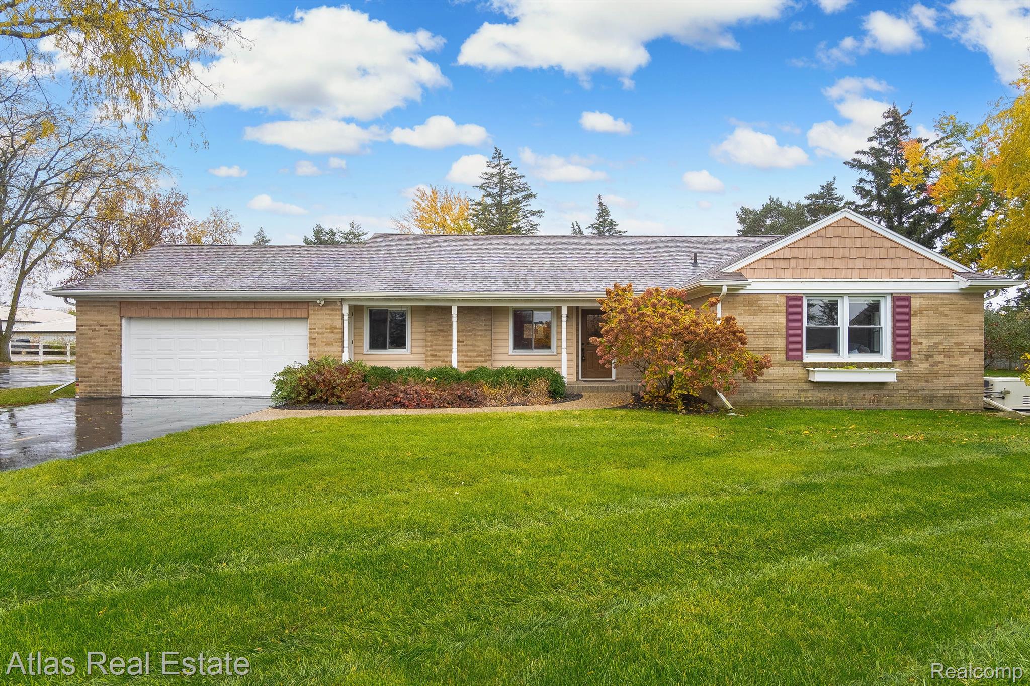 2328 East Cook Road Grand Blanc, MI 48439 - Photo 1 of 69 Gallery Image 1