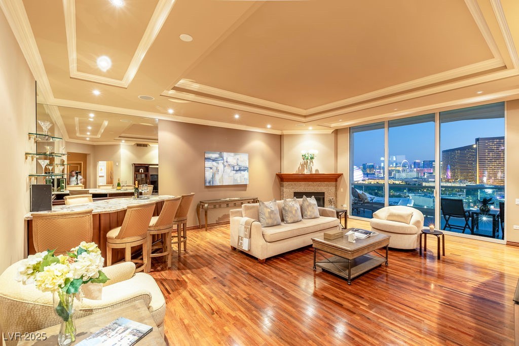 2877 Paradise Road, Unit 2602 Las Vegas, NV 89109 - Photo 3 of 52 Gallery Image 3