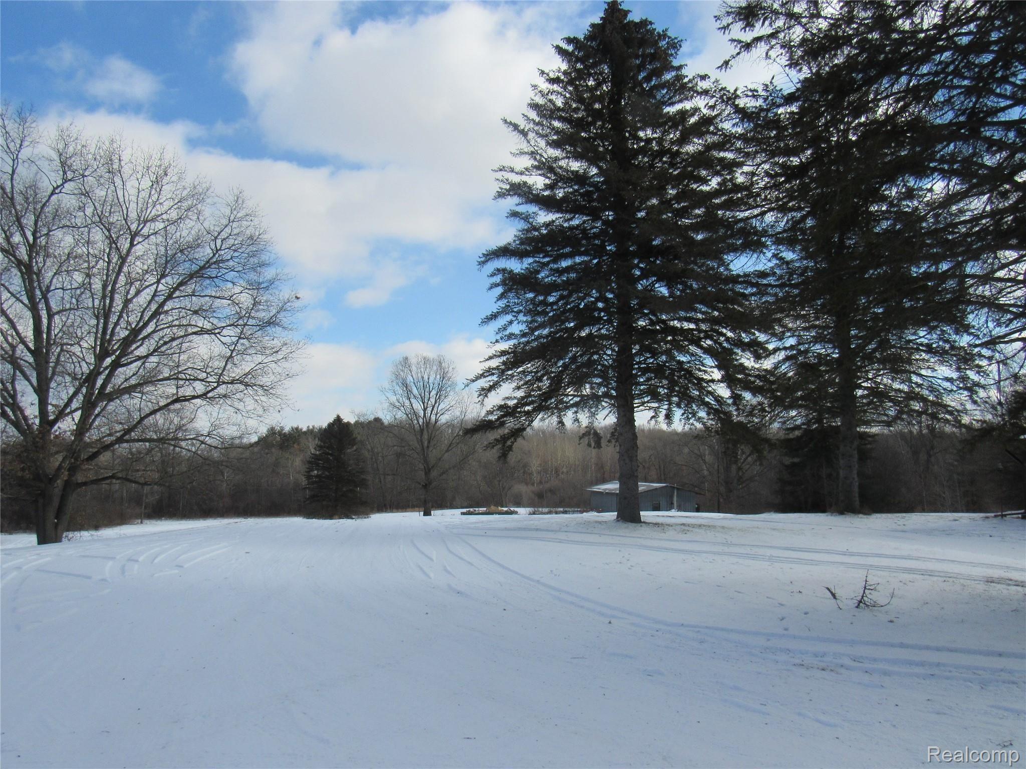 5740 Textile Road Ypsilanti, MI 48197 - Photo 27 of 62 UP NORTH VIBE just minutes from the city