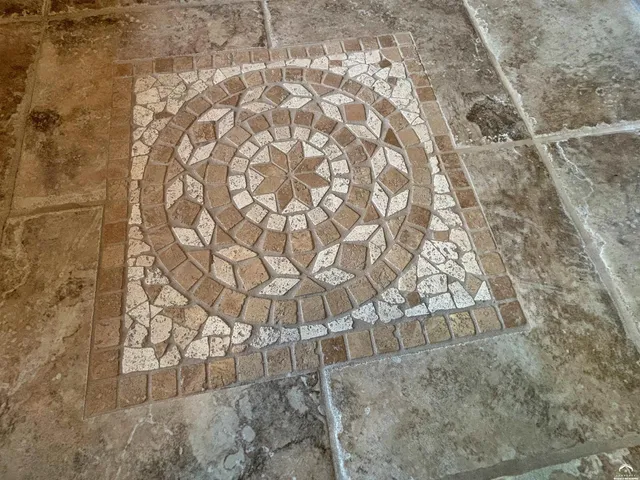 $1,395,000 | 1824 North 700 Road, Baldwin City, KS 66006