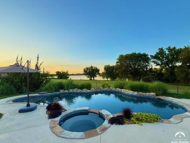 $1,395,000 | 1824 North 700 Road, Baldwin City, KS 66006