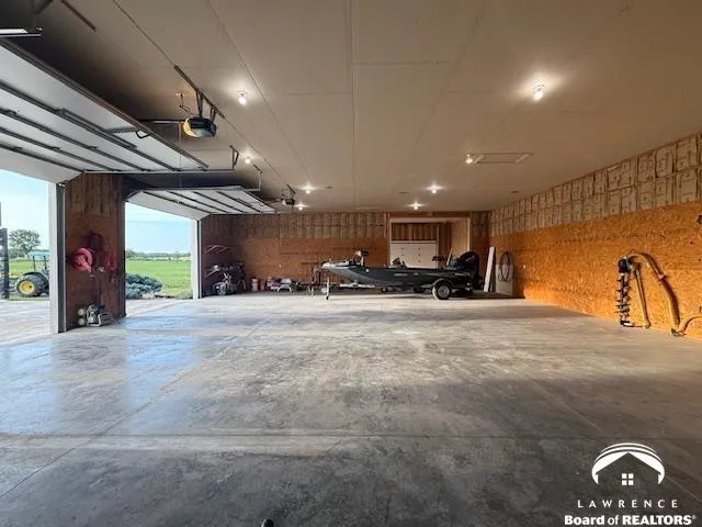 $1,395,000 | 1824 North 700 Road, Baldwin City, KS 66006