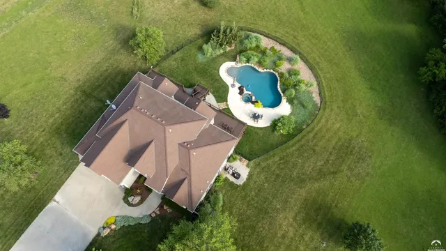 $1,395,000 | 1824 North 700 Road, Baldwin City, KS 66006