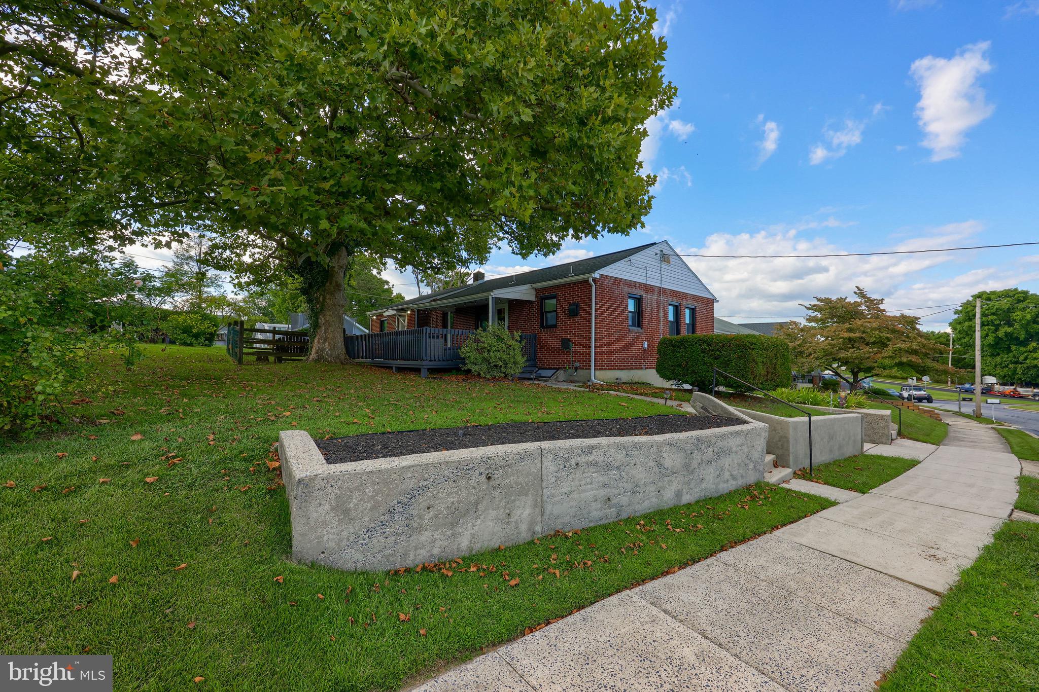 1433 Hancock Boulevard Reading, PA 19607 - Photo 9 of 30
