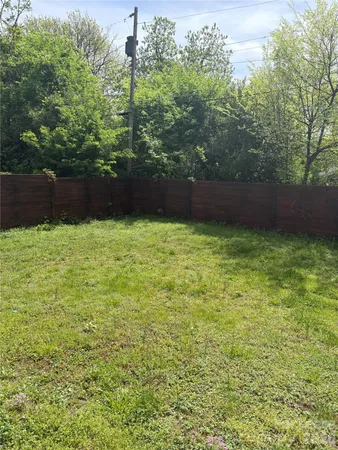 $2,000 | 301 Goff Street, Charlotte, NC 28208