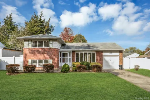 $699,000 | 44 Delaware Avenue, Commack, NY 11725