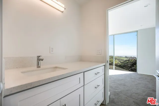 $27,500 | 28405 Via Acero, Malibu, CA 90265