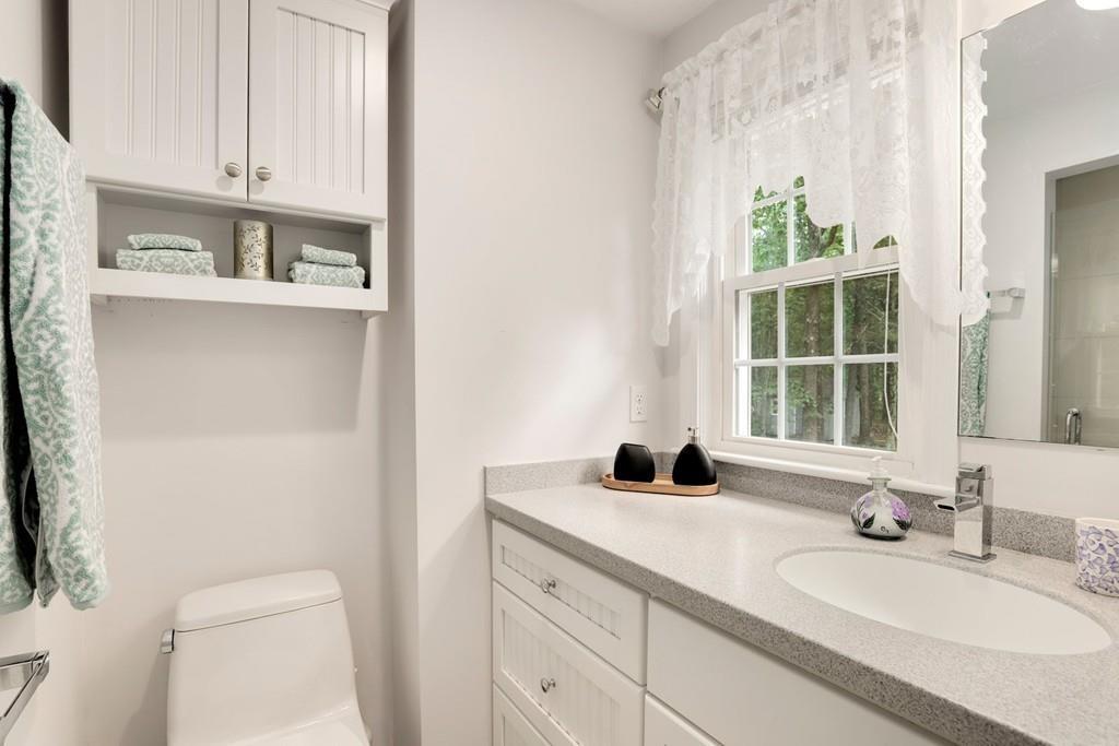 4 Campbell Road Wayland, MA 01778 - Photo 33 of 40