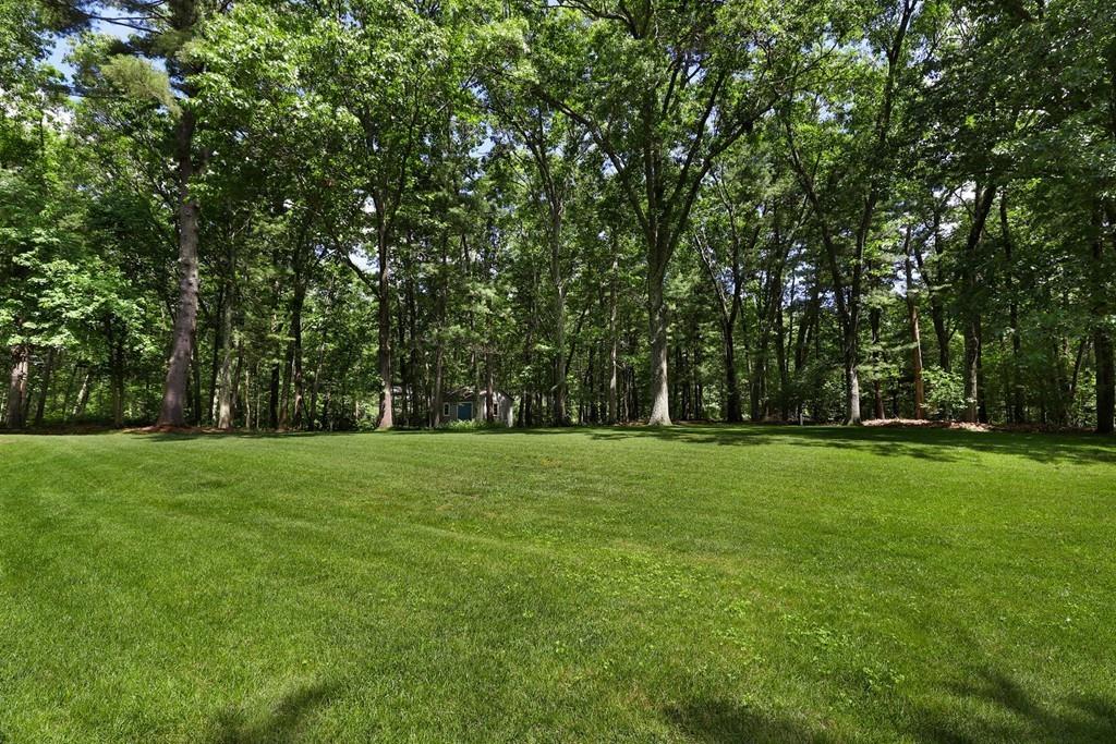 4 Campbell Road Wayland, MA 01778 - Photo 5 of 40