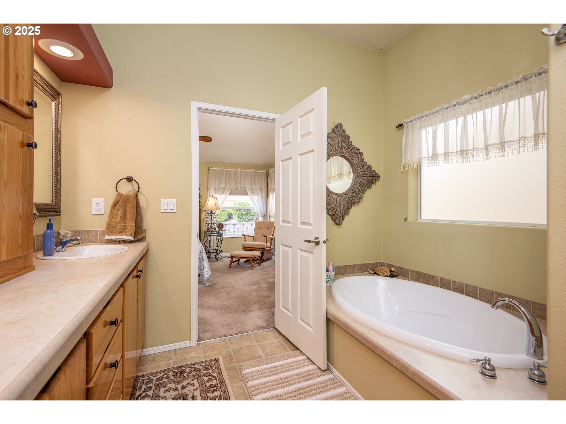 1710 Kristi Loop Lakeside, OR 97449 - Photo 21 of 43