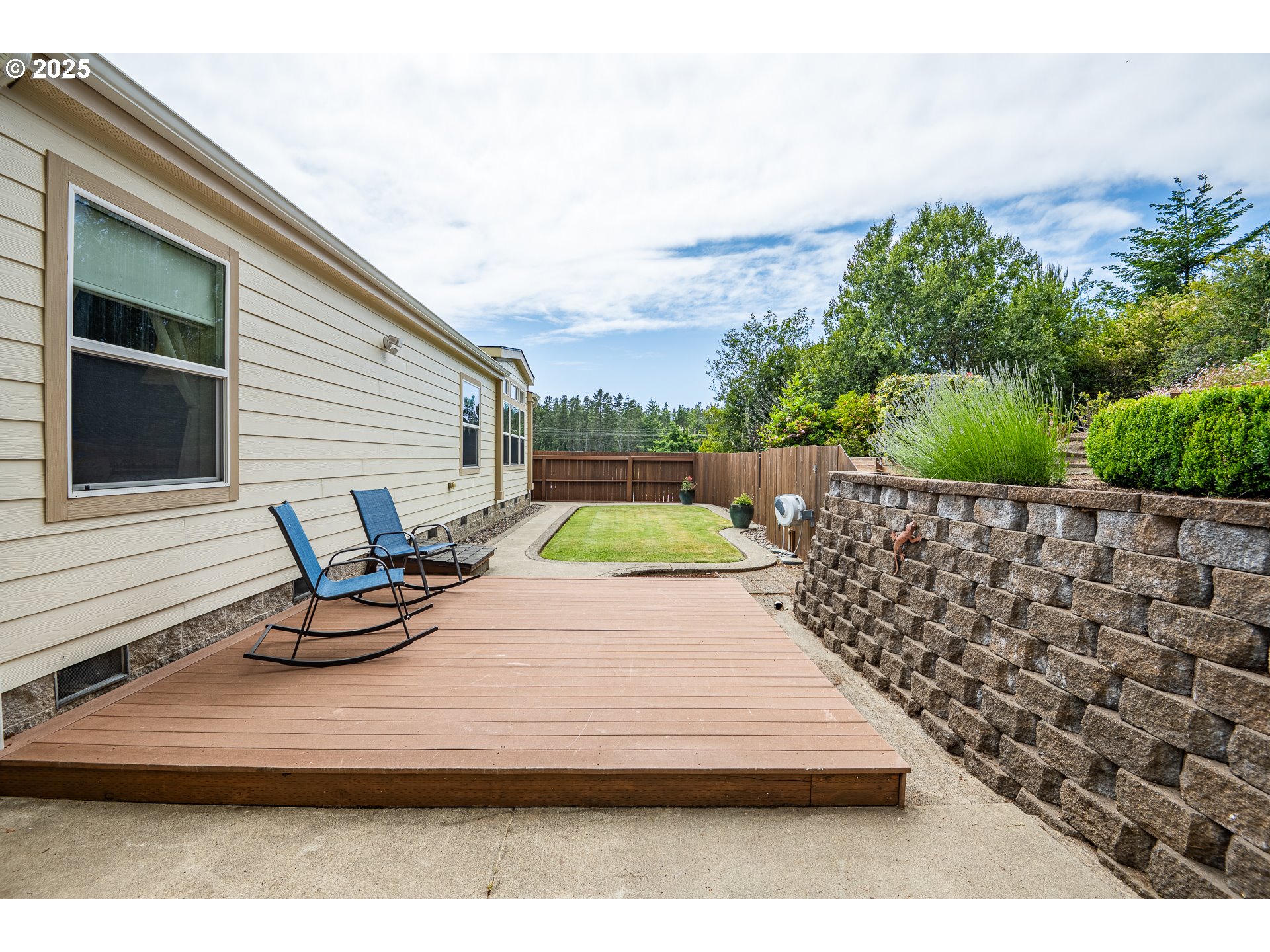 1710 Kristi Loop Lakeside, OR 97449 - Photo 27 of 43