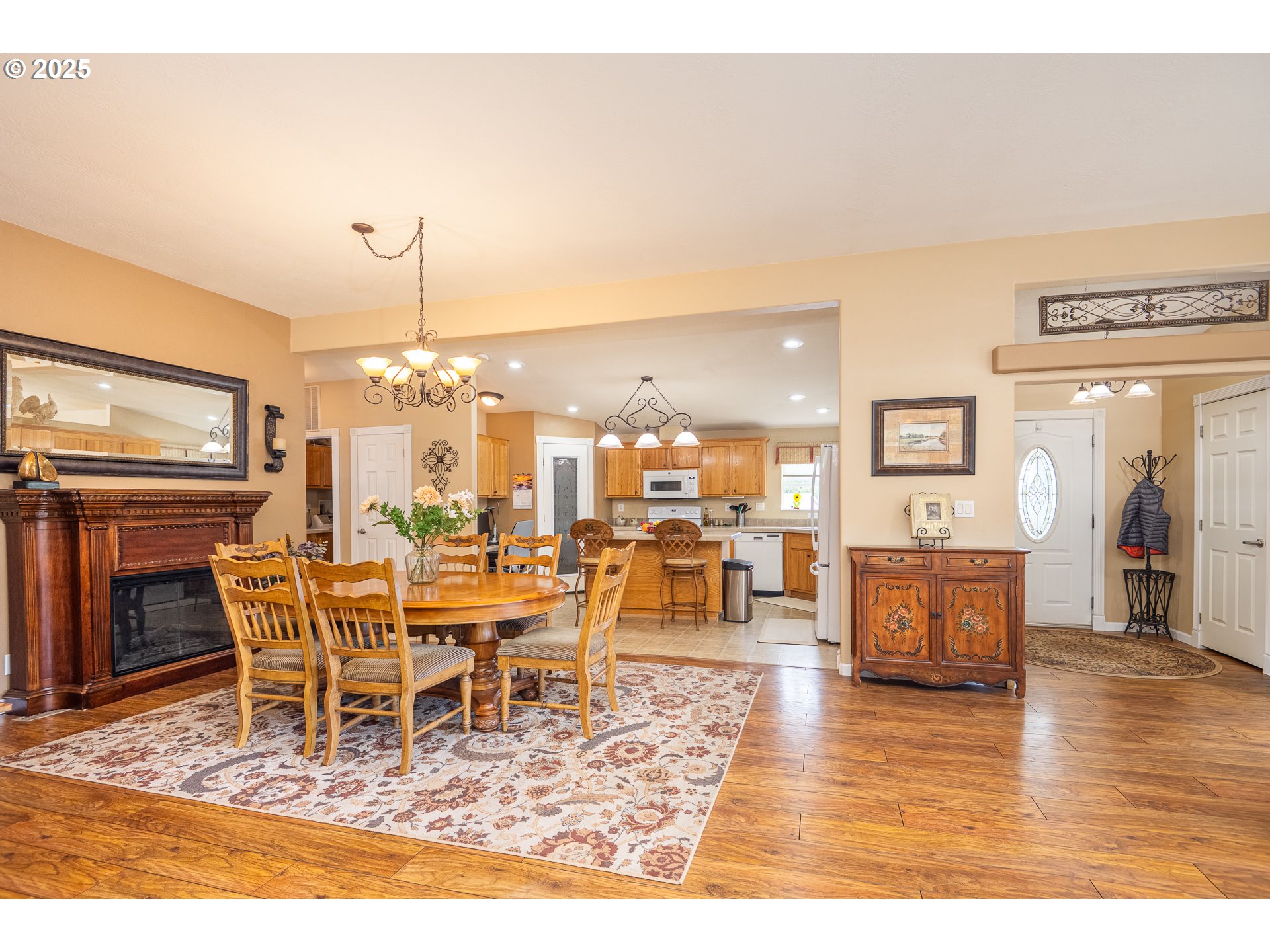 1710 Kristi Loop Lakeside, OR 97449 - Photo 10 of 43