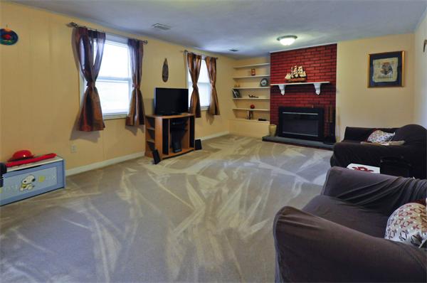 7 Pamela Road Natick, MA 01760 - Photo 14 of 24 Gallery Image 14