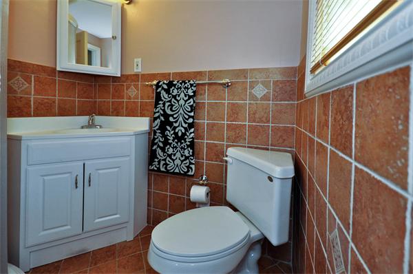 7 Pamela Road Natick, MA 01760 - Photo 19 of 24 Gallery Image 19
