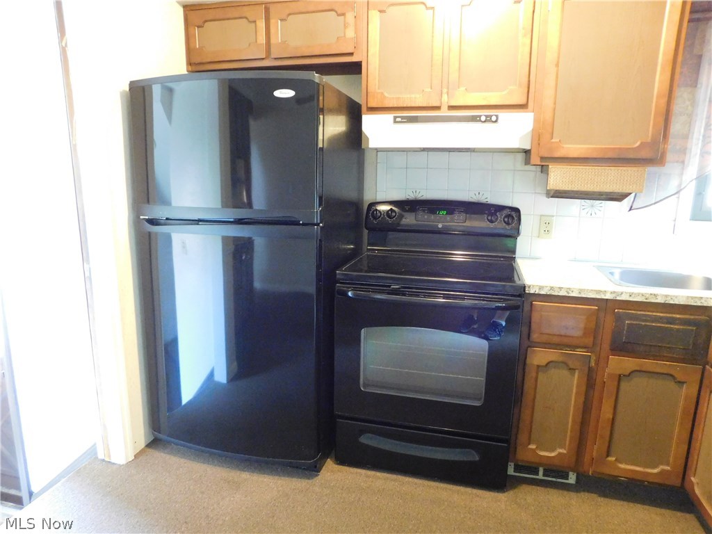 13040 Hathaway Road Cleveland, OH 44125 - Photo 9 of 23