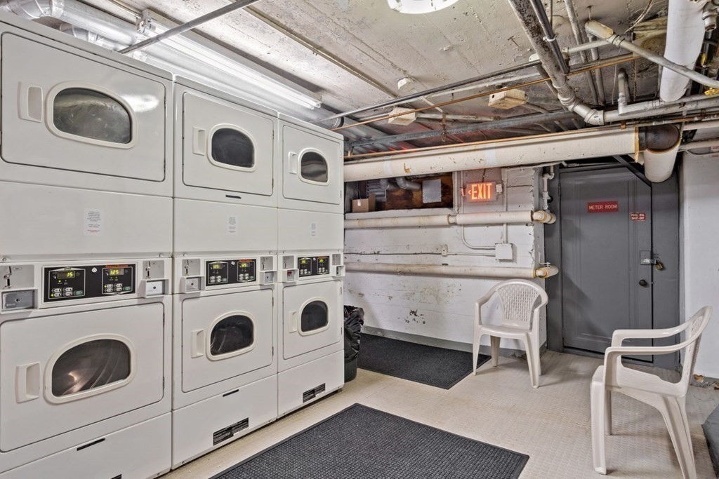 1945 Commonwealth Avenue, Unit 4 Boston, MA 02135 - Photo 12 of 22