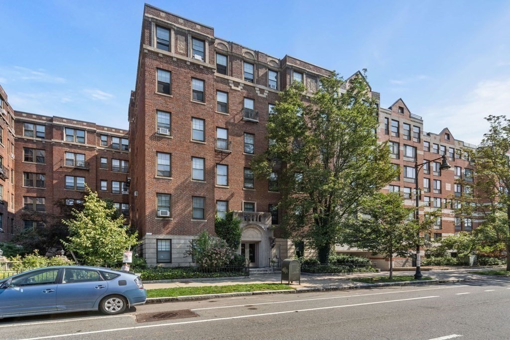 1945 Commonwealth Avenue, Unit 4 Boston, MA 02135 - Photo 8 of 22
