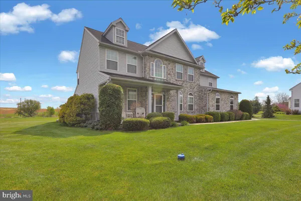 $629,900 | 404 Southfield Drive, Oley, PA 19547