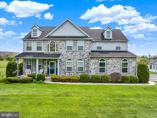 $629,900 | 404 Southfield Drive, Oley, PA 19547