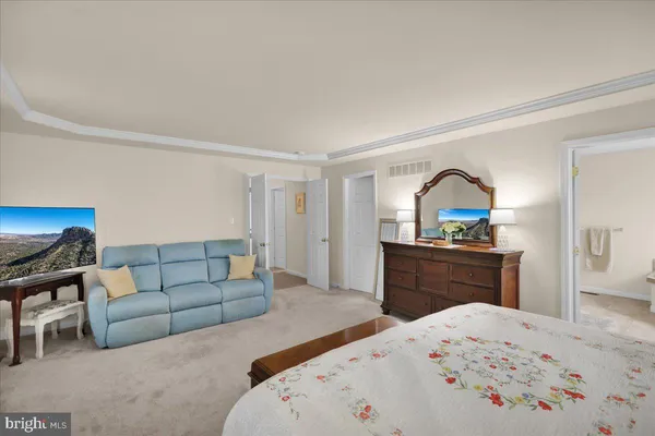 $629,900 | 404 Southfield Drive, Oley, PA 19547