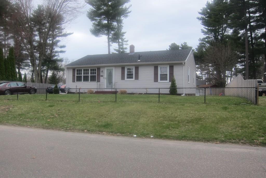 66 Flint Street Springfield, MA 01129 - Photo 3 of 29