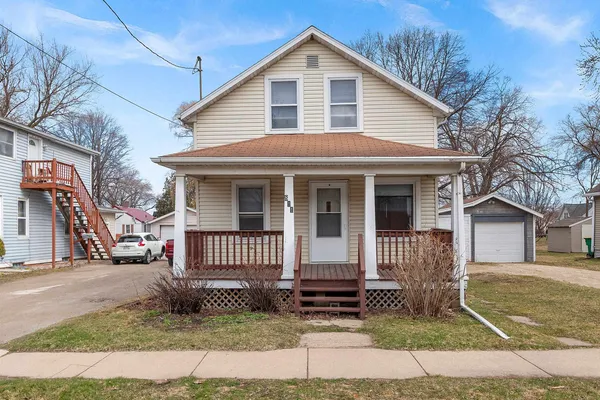 $169,900 | 811 Harvey Street, Green Bay, WI 54302