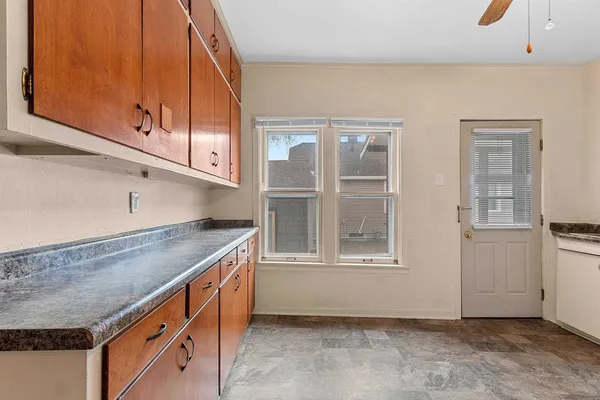 $169,900 | 811 Harvey Street, Green Bay, WI 54302