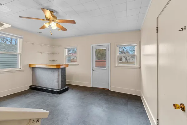 $169,900 | 811 Harvey Street, Green Bay, WI 54302