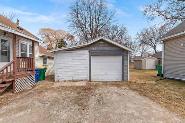 $169,900 | 811 Harvey Street, Green Bay, WI 54302