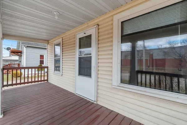 $169,900 | 811 Harvey Street, Green Bay, WI 54302