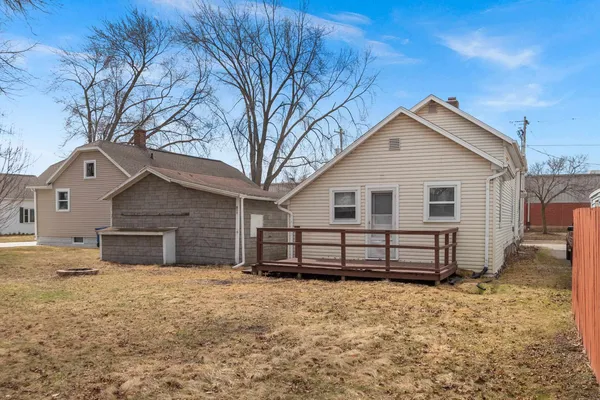 $169,900 | 811 Harvey Street, Green Bay, WI 54302