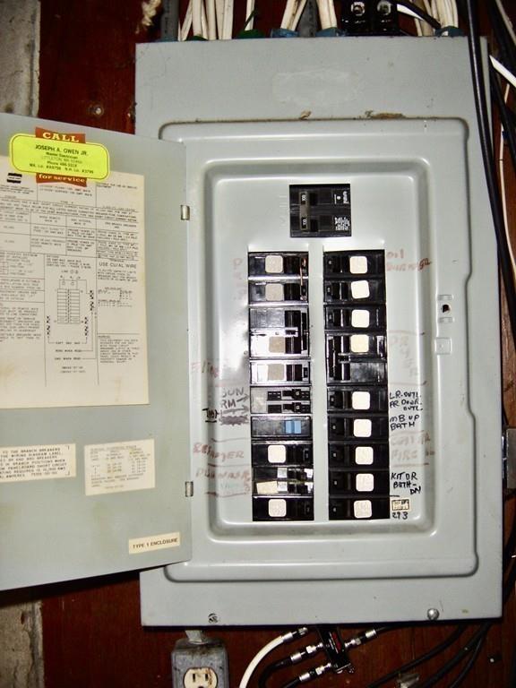 137 Eli Drive Winchendon, MA 01475 - Photo 38 of 38 a view of a dresser