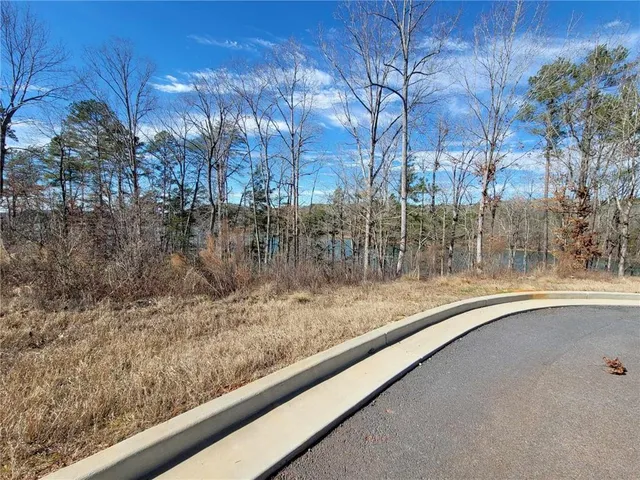$225,000 | 275 Southern Trace, Toccoa, GA 30577