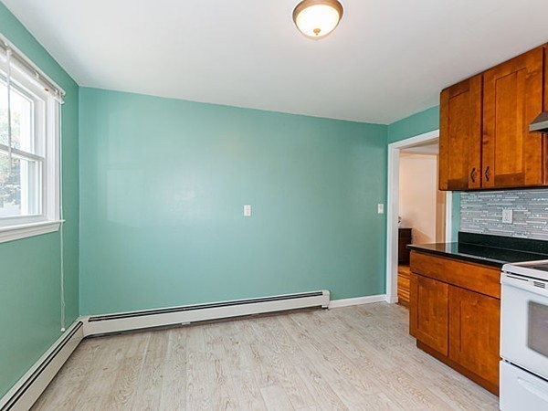 17 McAuliffe Road Randolph, MA 02368 - Photo 11 of 25 Gallery Image 11