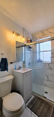 $1,195 | 4764 North Virginia Avenue, Unit 107, Chicago, IL 60625