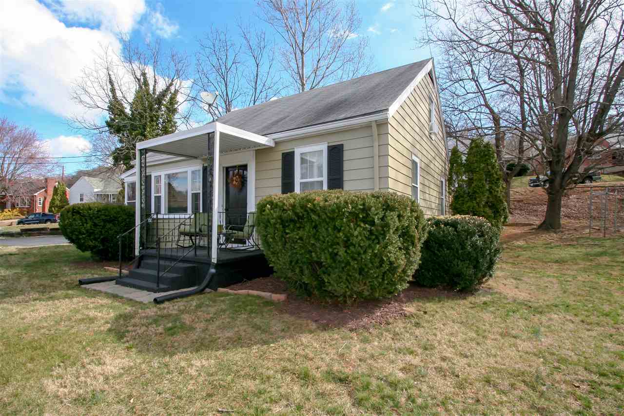 1523 Spring Hill Road Staunton, VA 24401 - Photo 1 of 38 Gallery Image 1