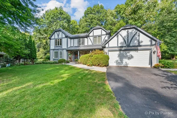 $569,900 | 5N490 Hidden Springs Drive, St. Charles, IL 60175