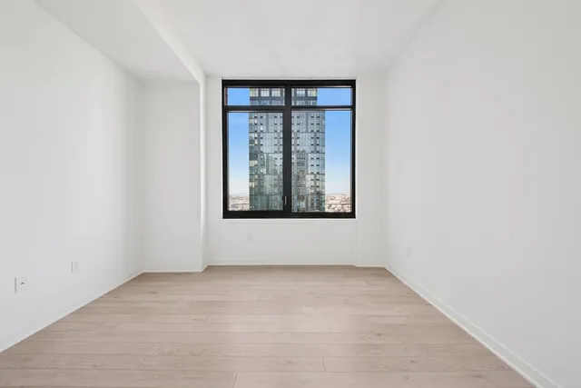 $1,565,000 | 155 Bay Street, Unit 2907, Jersey City, NJ 07302