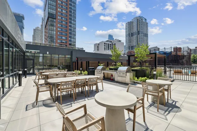 $1,565,000 | 155 Bay Street, Unit 2907, Jersey City, NJ 07302