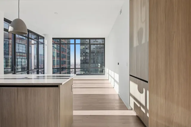$1,565,000 | 155 Bay Street, Unit 2907, Jersey City, NJ 07302